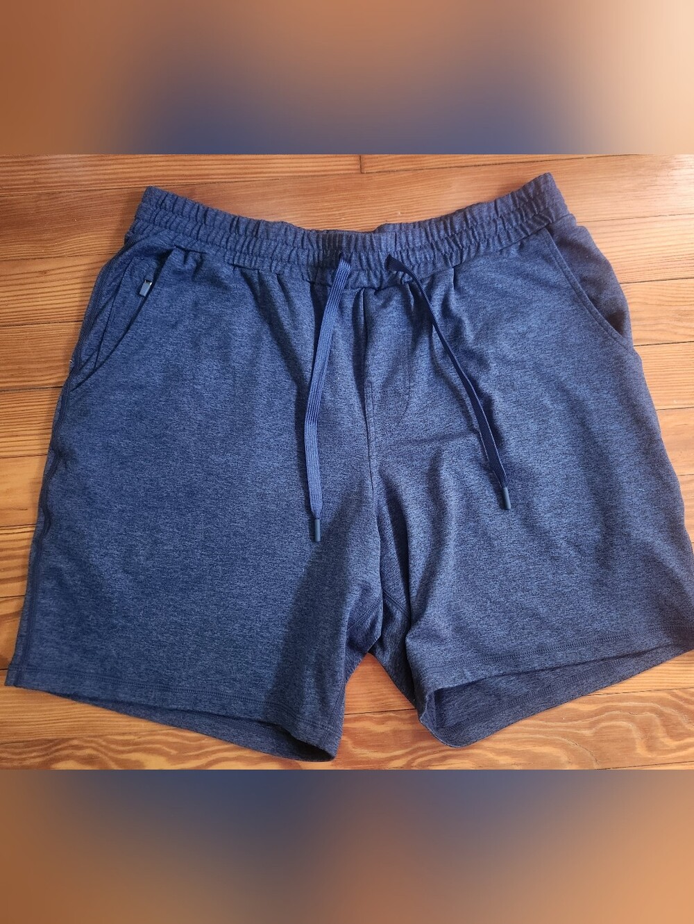 Quince Men's Flowknit Performance Short Sz. L